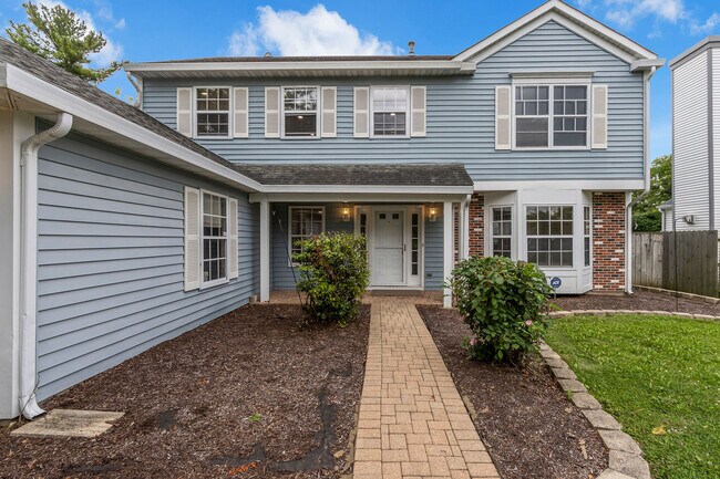 Building Photo - 2S601 River Oaks Dr