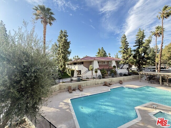 Building Photo - 2857 N Los Felices Rd