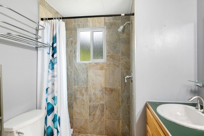 Building Photo - Pets Negotiable, Open Floor Plan and Stora...