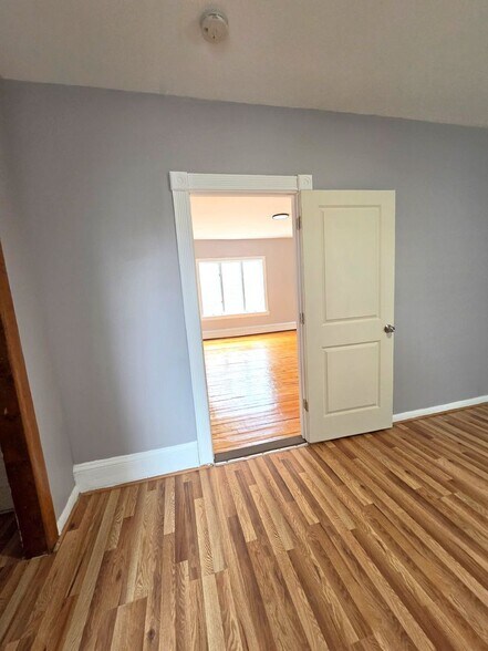 Building Photo - 90-92 Boutwell Street