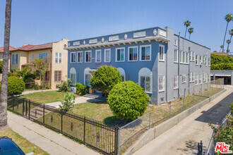 Building Photo - 1156 4th Ave