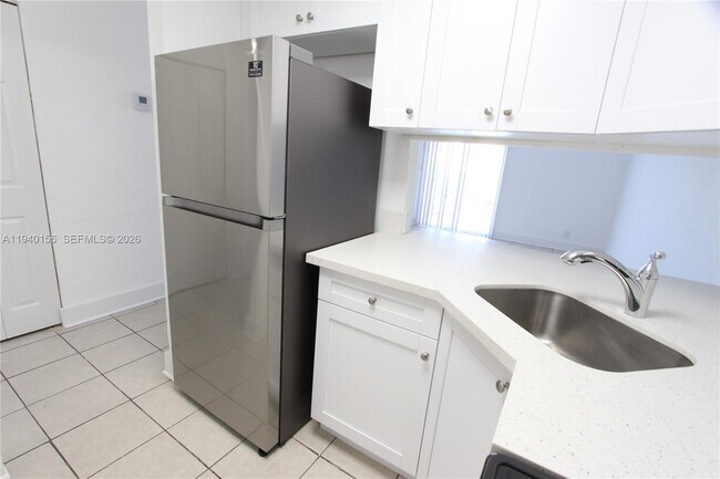 Building Photo - 4550 NW 9th St