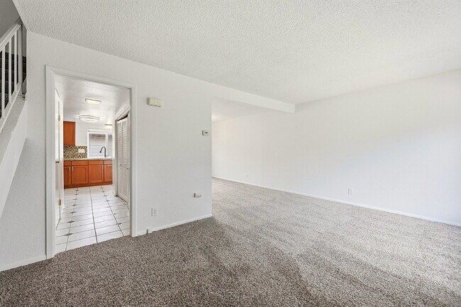 Building Photo - $2,325.95, 2-bed, 2-bath in Aurora with in Unit Laundry!