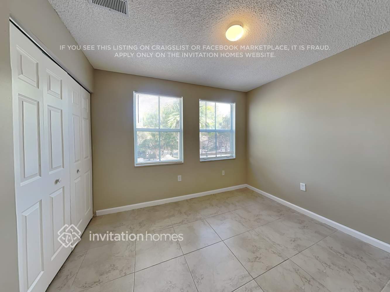 Building Photo - 4720 SW 163rd Ave