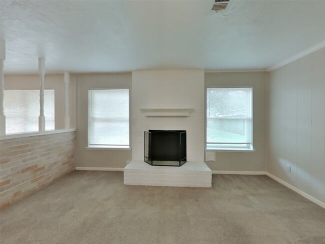 Building Photo - 12027 Arrowhead Glen Dr