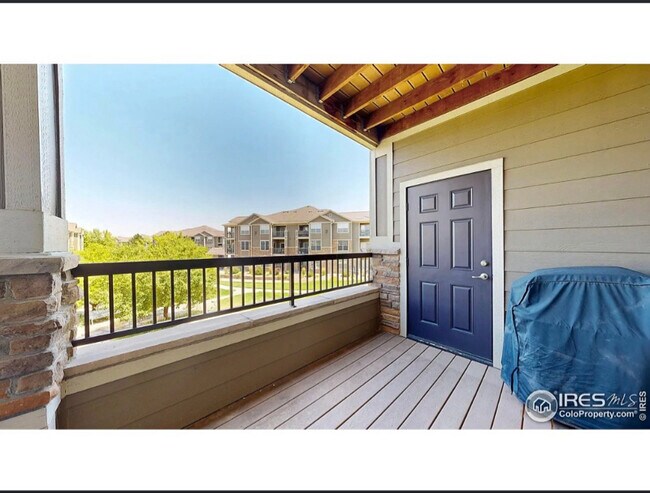 Building Photo - 1465 Blue Sky Cir