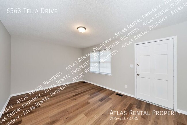 Building Photo - 6563 Telia Dr