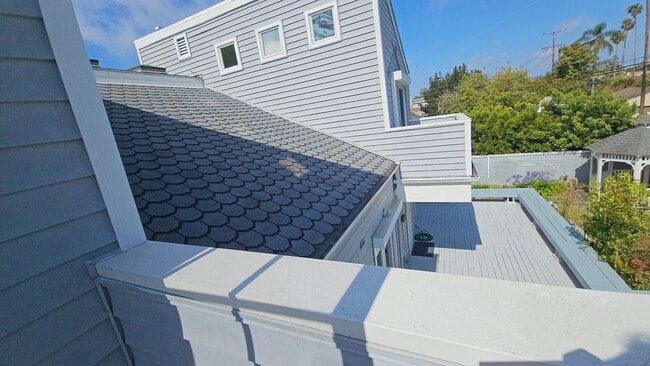 Building Photo - 6600 W 83rd St