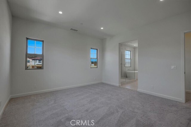 Building Photo - 228 Birdseye