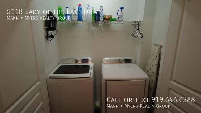 Building Photo - 5118 Lady of the Lake Dr