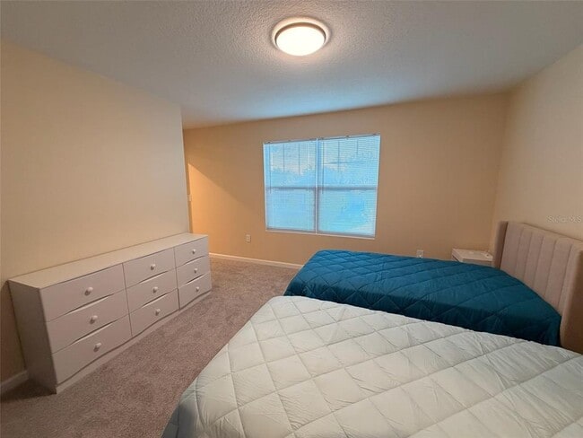 Building Photo - 2700 Sweet Acacia Dr