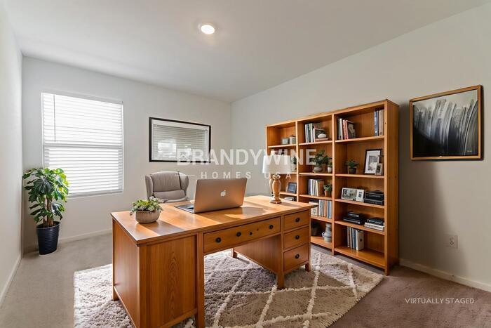 Building Photo - 260 Backcountry Dr