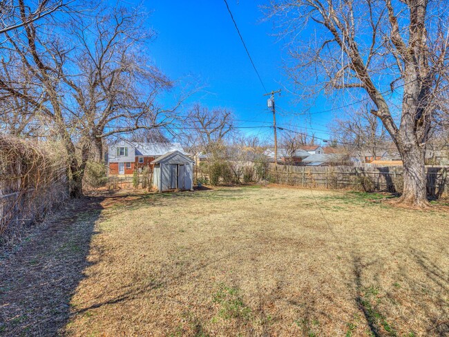 Building Photo - Charming home for rent in North OKC!