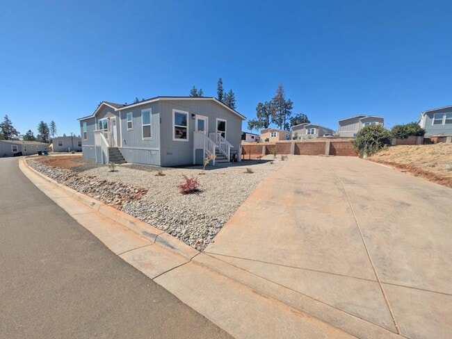 Building Photo - 6656 Pentz Rd