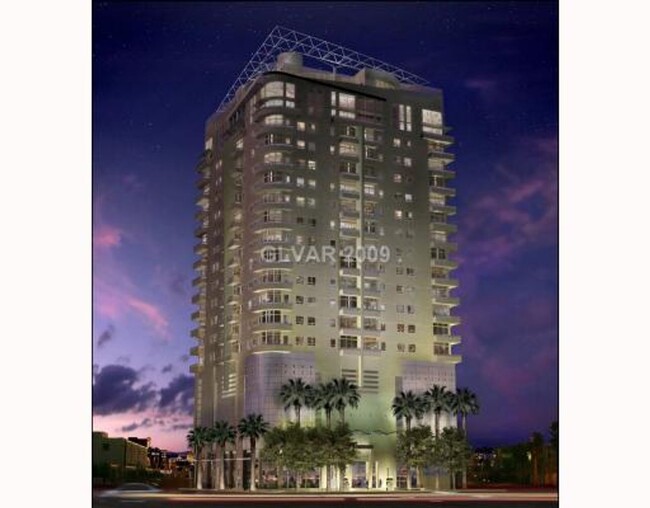Building Photo - Absolute beauty in the heart of the Arts D...