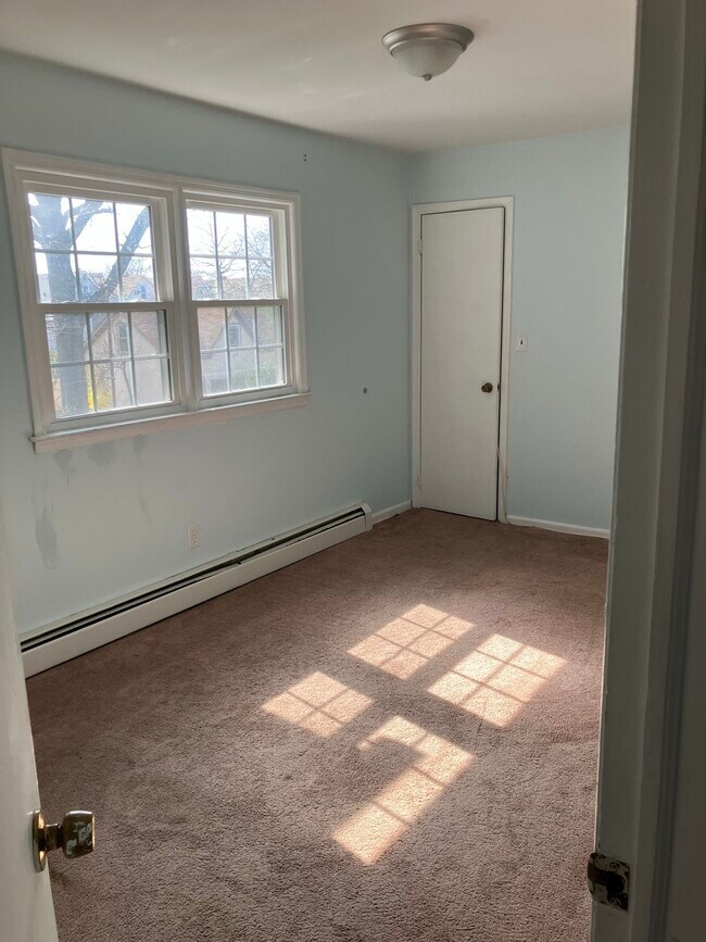 Building Photo - 809 John F. Kennedy Blvd