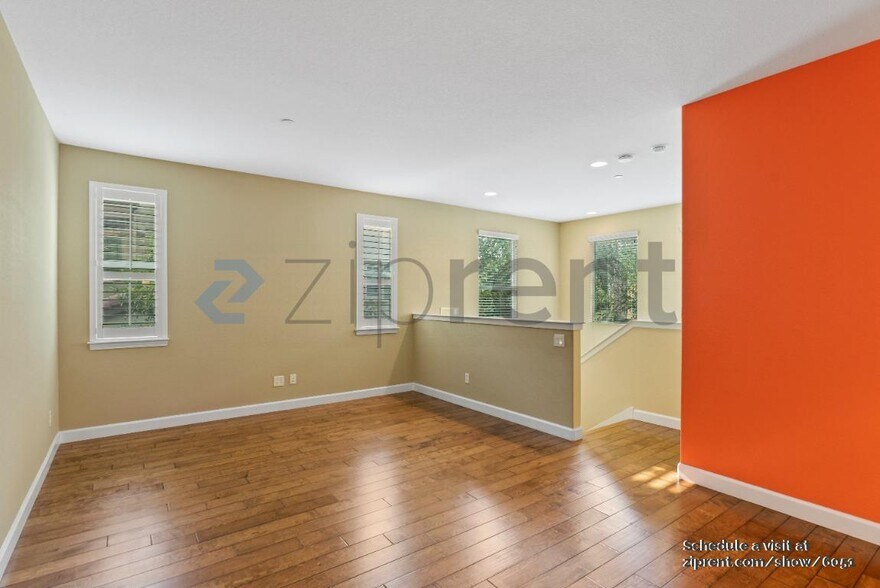 Building Photo - 937 Glen Valley Terrace