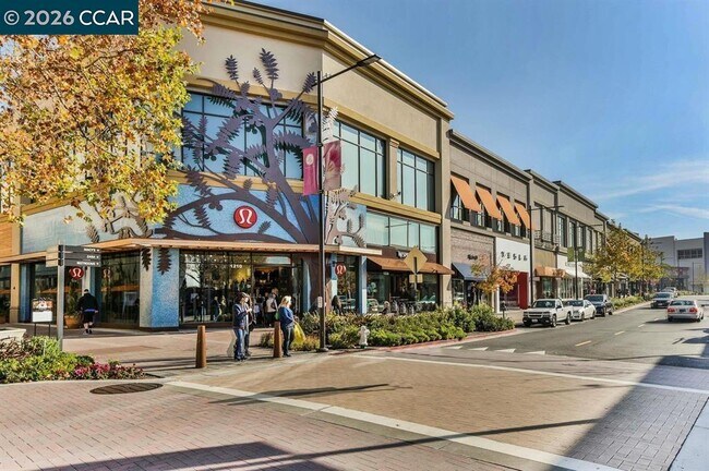 Building Photo - 1246 Walker Ave