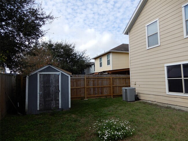 Building Photo - 10030 Victoria Falls Ln