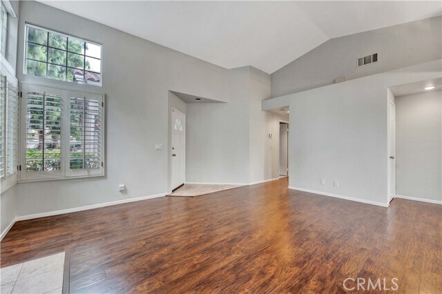 Building Photo - 58 Almador