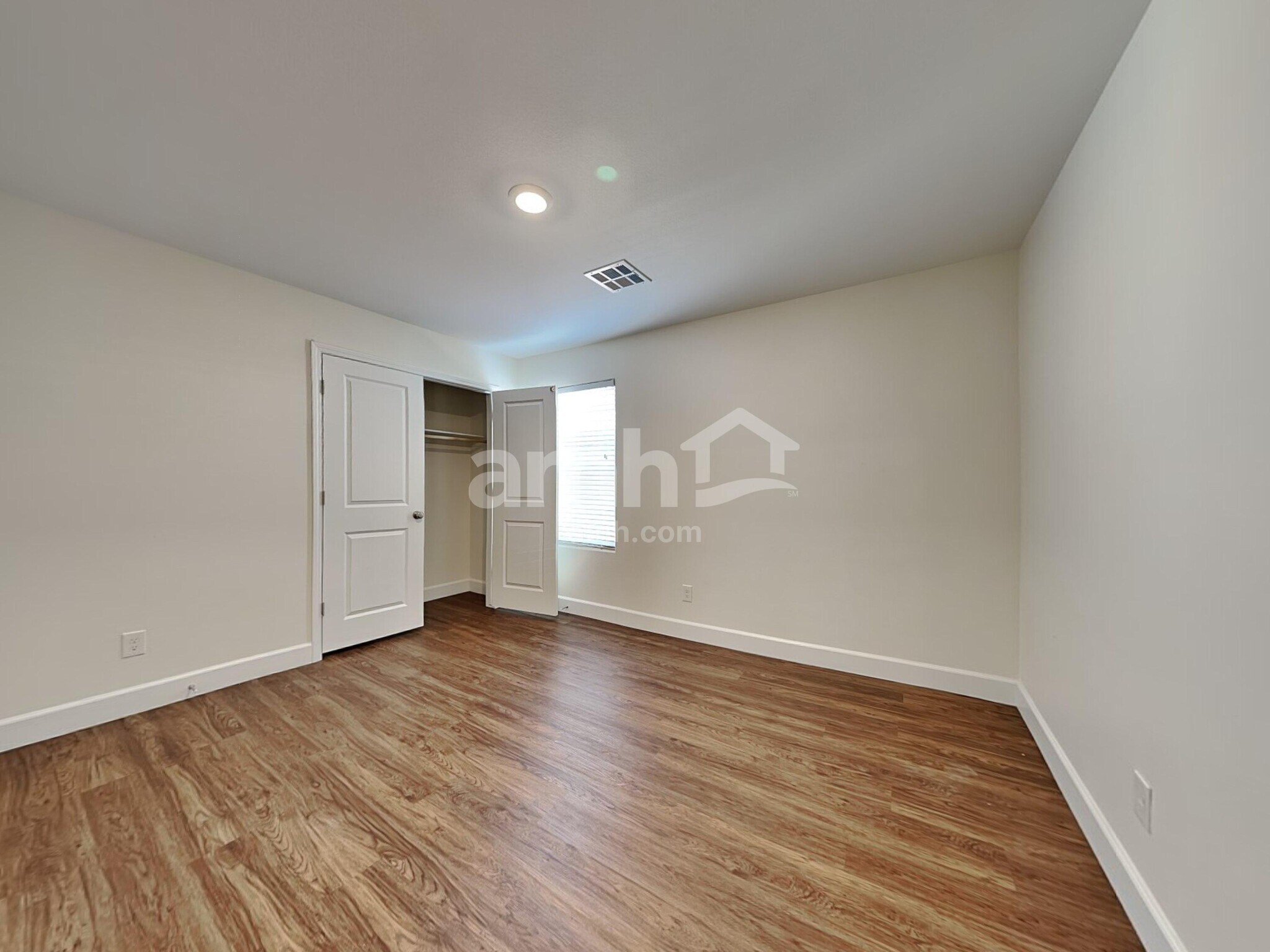 Building Photo - 9289 Baylee Bay Court