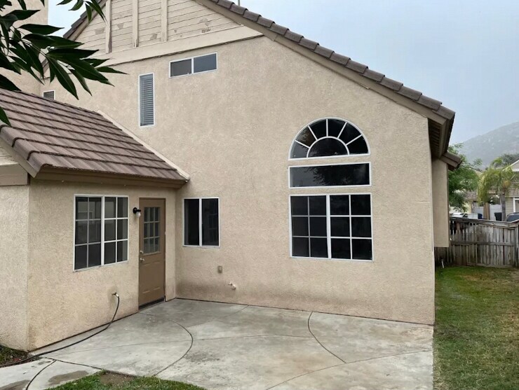 Building Photo - 11484 Millpond Rd