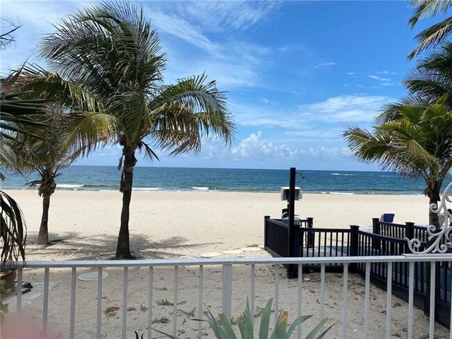 Building Photo - 1010 S Ocean Blvd
