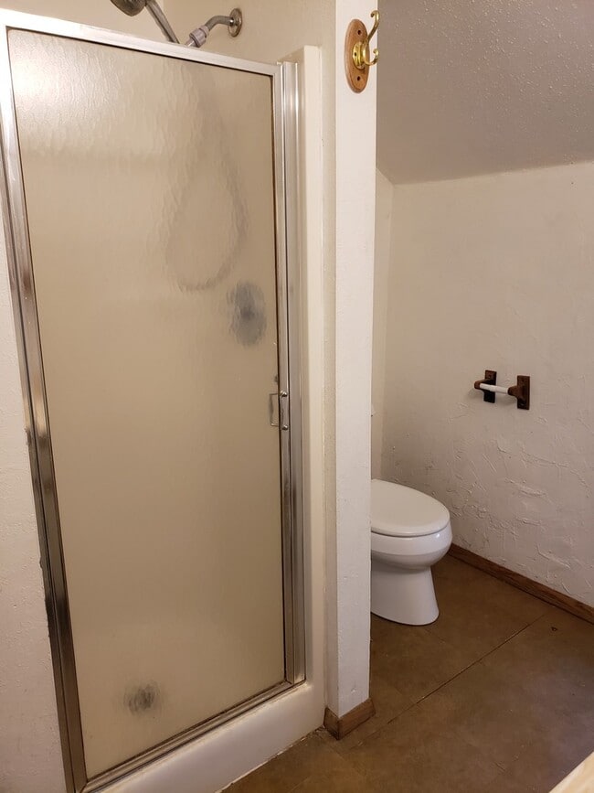 Building Photo - 718 Jackson St