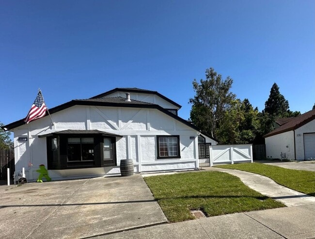Primary Photo - A Stunning desirable 3 Bedroom and 2.5 Bat...
