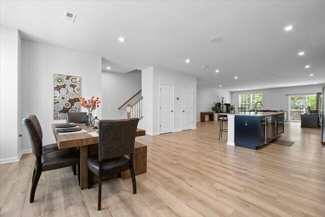Building Photo - 4641 Wistar Creek Dr