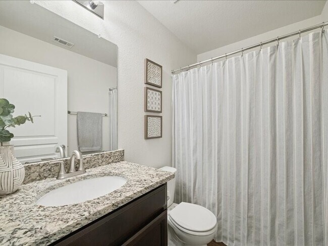 Building Photo - 2546 Bedrock Ln