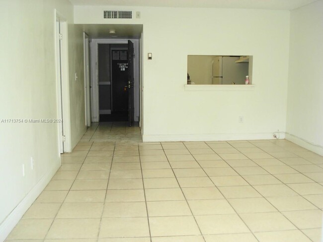 Building Photo - 1 bedroom in North Miami FL 33169