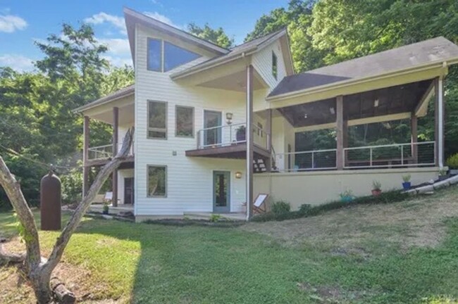 Building Photo - Live the Hobby Farm Dream in Shawsville, VA!