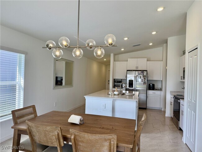 Building Photo - 20061 Green Pasture Rd