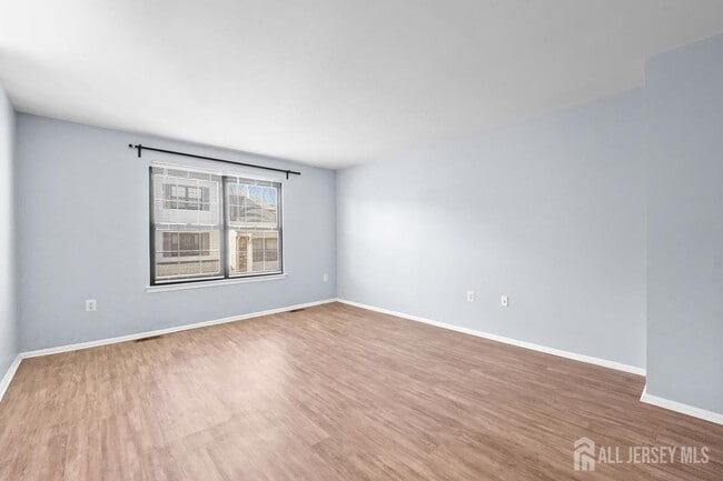 Building Photo - 19 Covington Ct