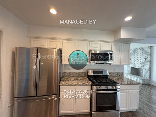 Building Photo - 9817 Olive St