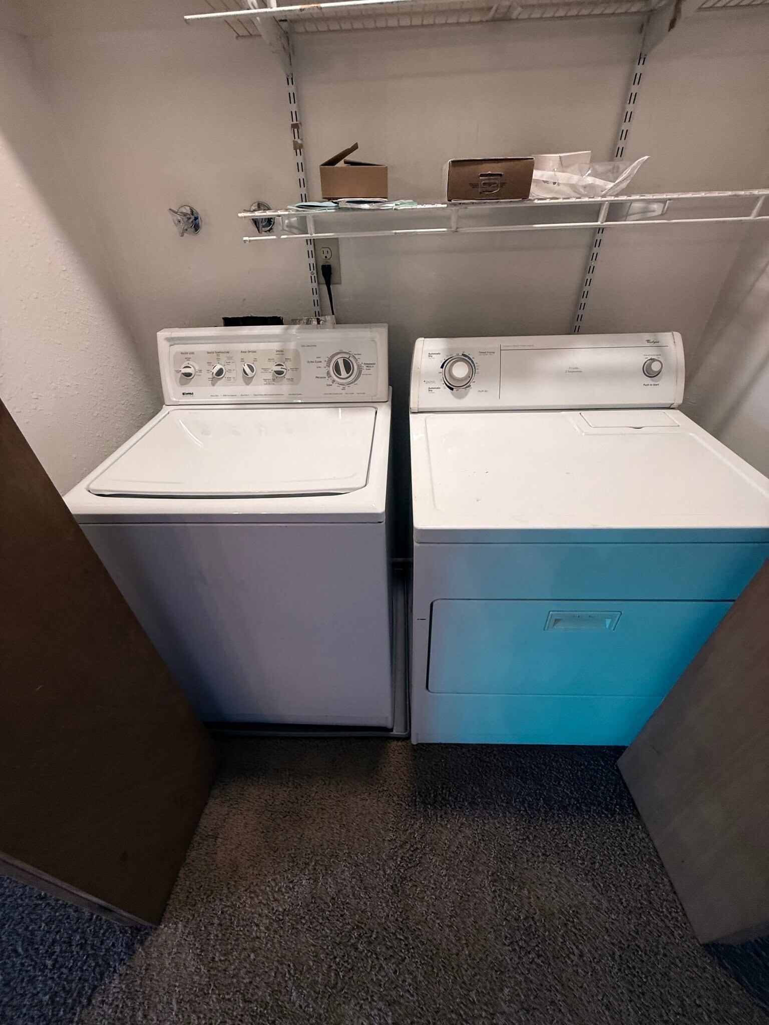 Building Photo - 1216 W Montana St