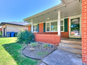 Building Photo - 1732 Carlisle Rd