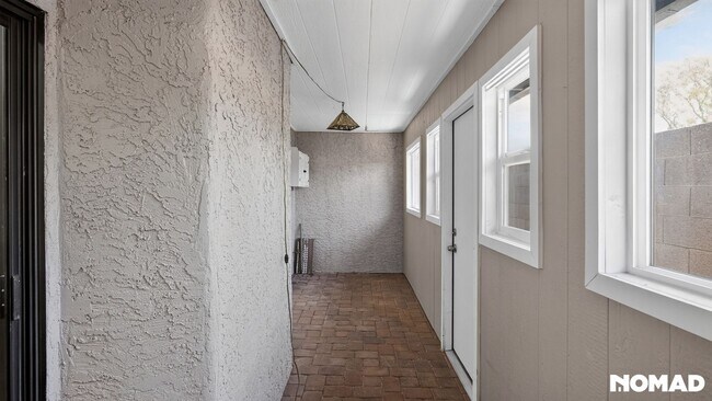 Building Photo - 3136 N 38th St