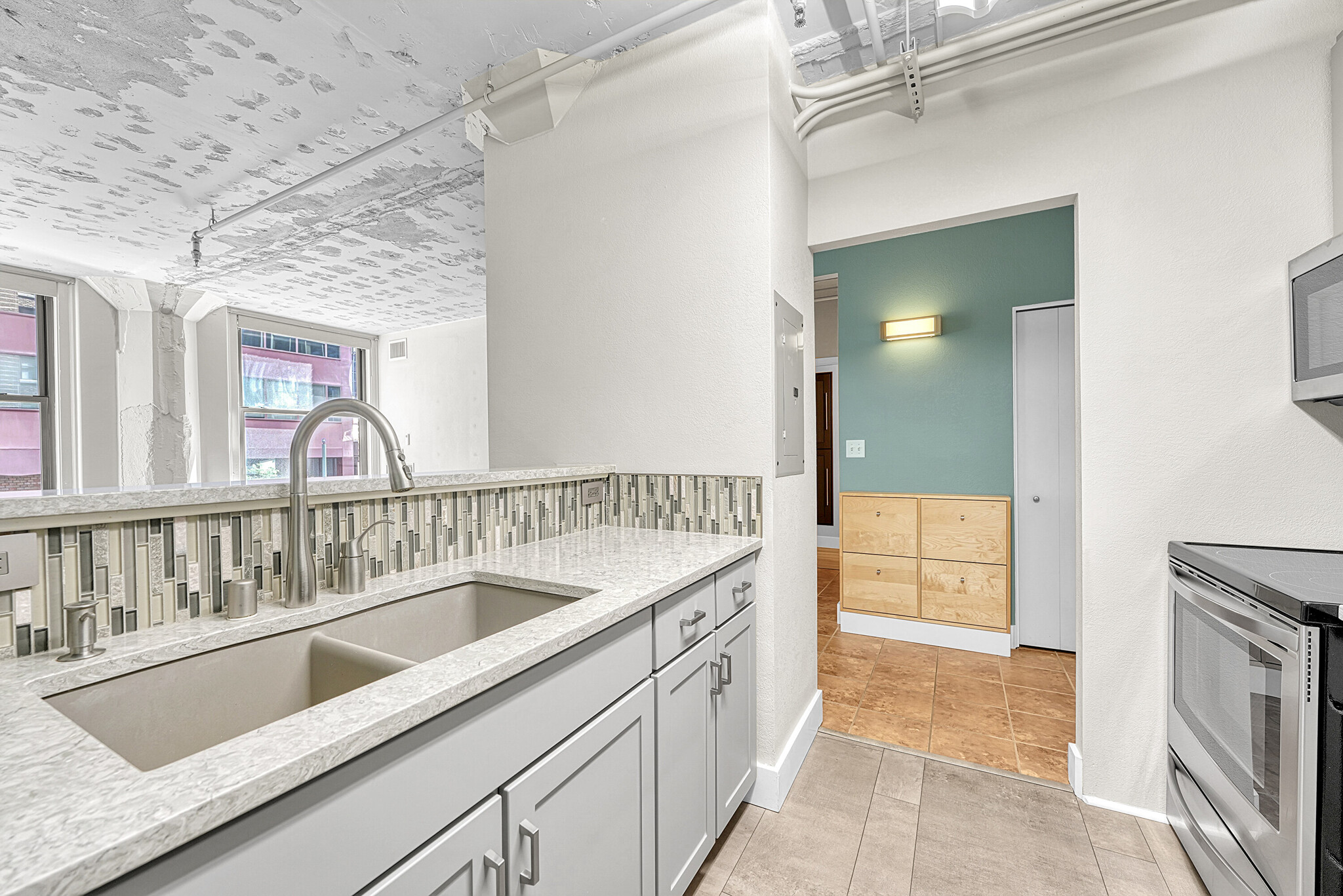 Kitchen - 444 17th St
