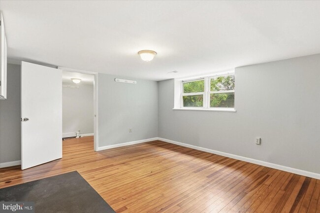 Building Photo - 1431 N Fillmore St
