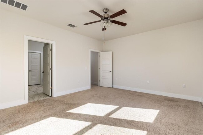 Building Photo - 2401 McBee St