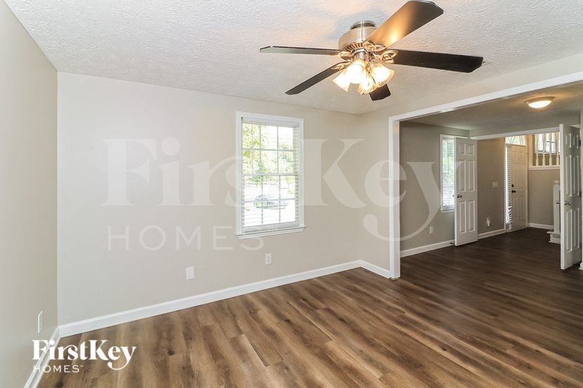 Building Photo - 112 Wood Gate Dr