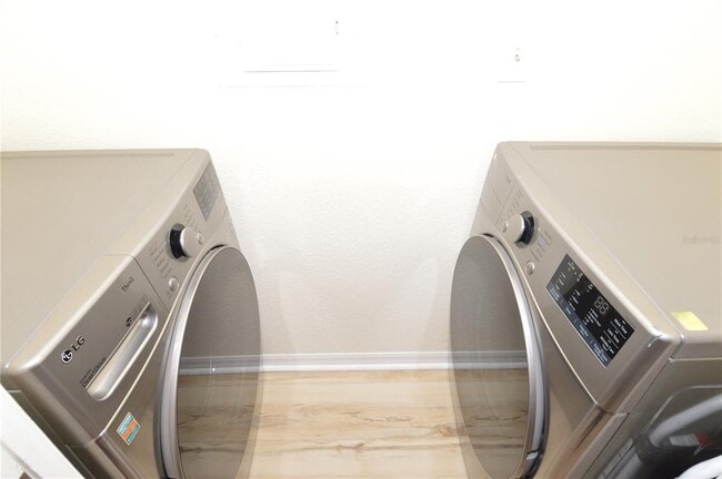 Building Photo - 10265 Gandy Blvd N