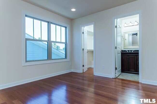 Building Photo - 79 Copper Lantern Dr