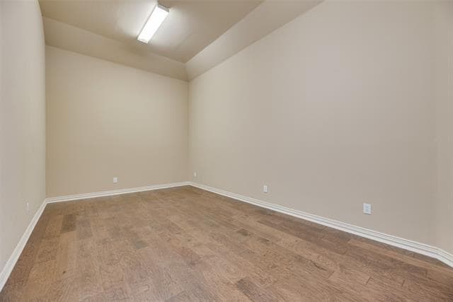 Building Photo - 15127 Springwood Dr
