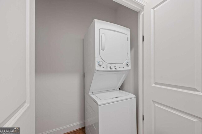 Building Photo - 360 Ponce De Leon Ave NE