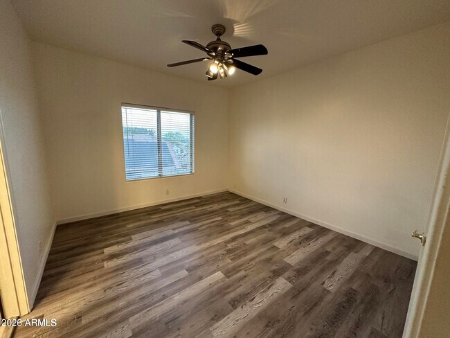 Building Photo - 3169 E Desert Flower Ln