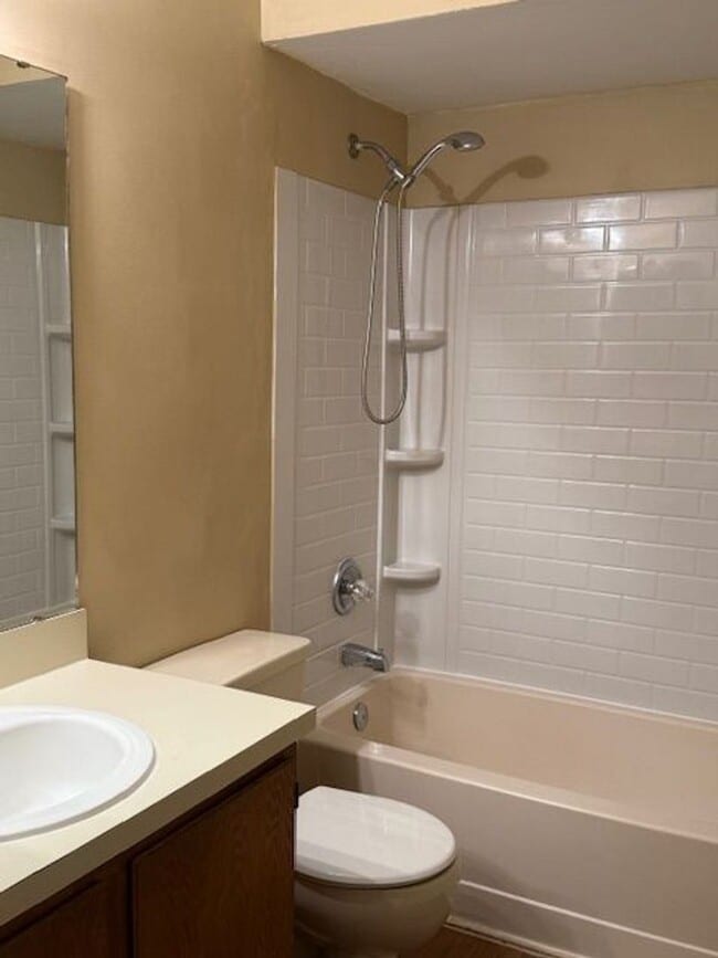 Building Photo - 8542 Colony Pine Cir W