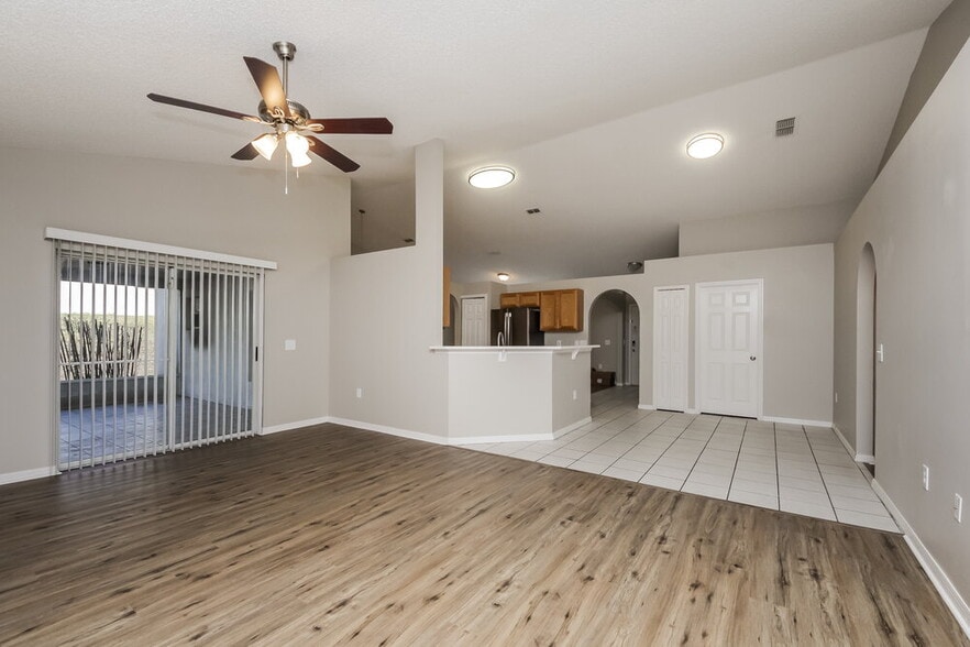 Building Photo - 1416 Muir Cir